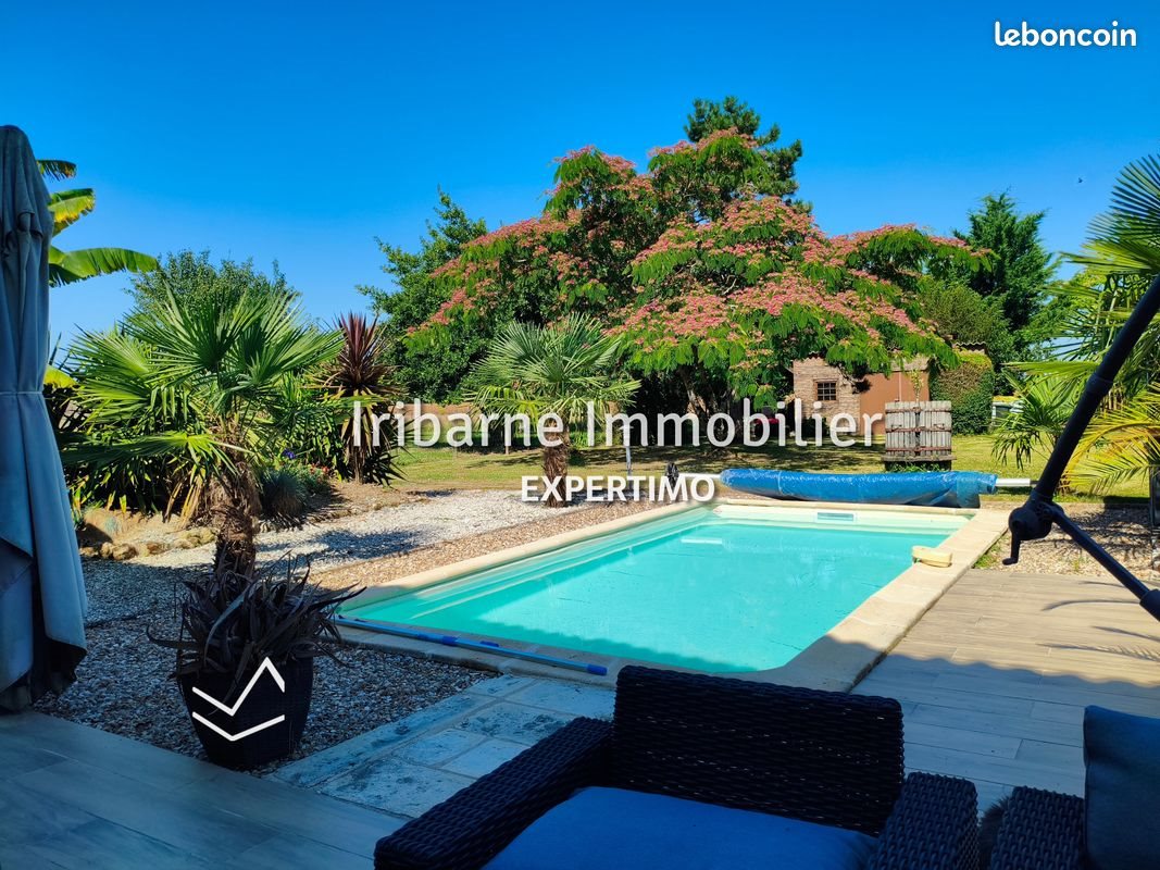 Maison à vendre, 130m², Saintes