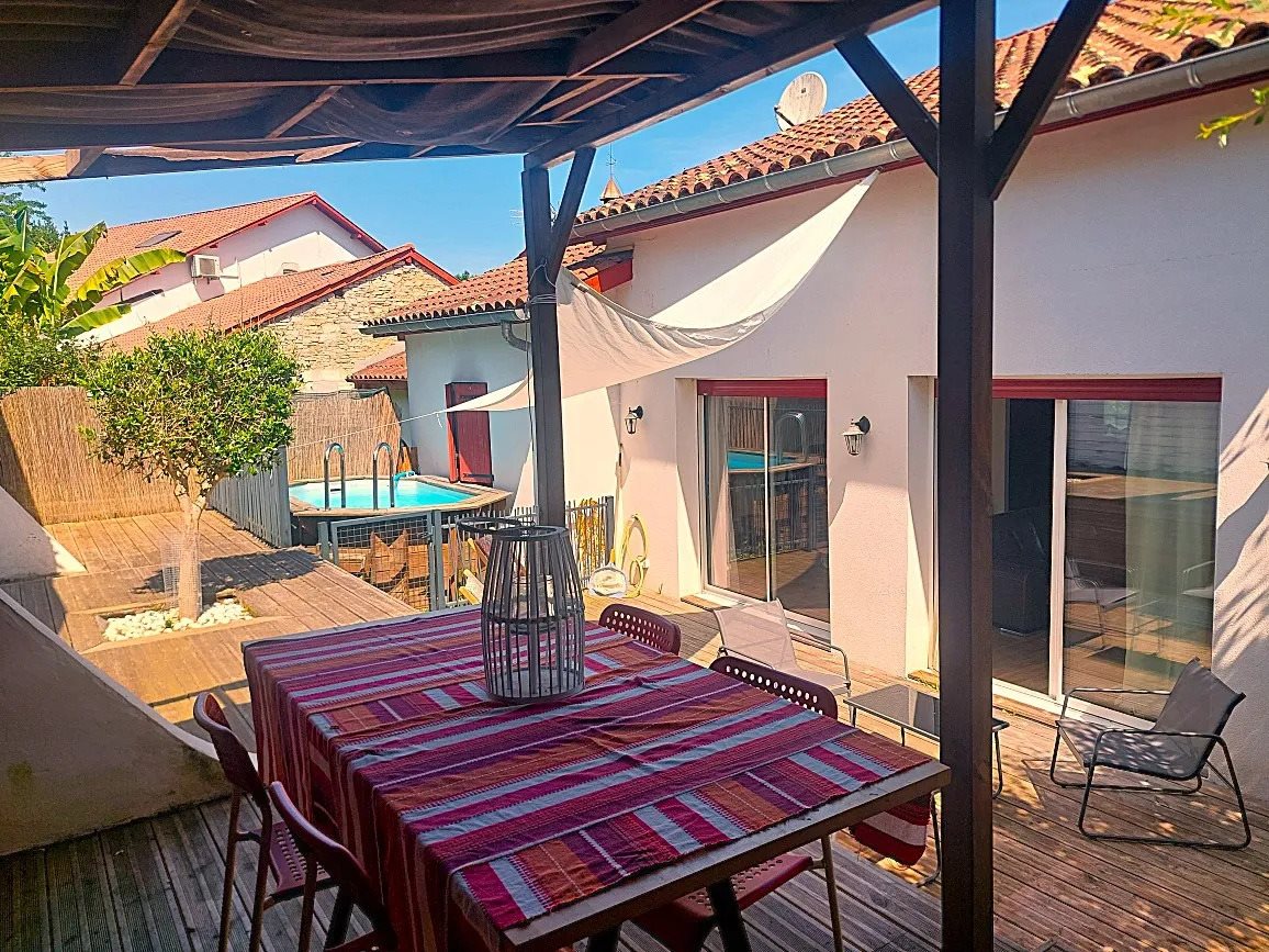 Maison à vendre, 97m², Bidache