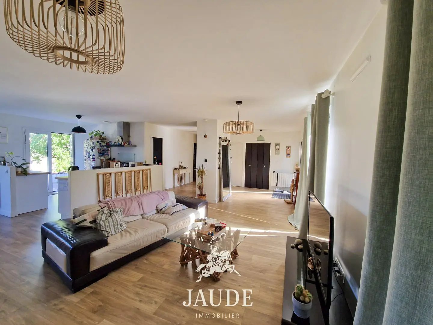 Maison à vendre, 130m², Teilhède