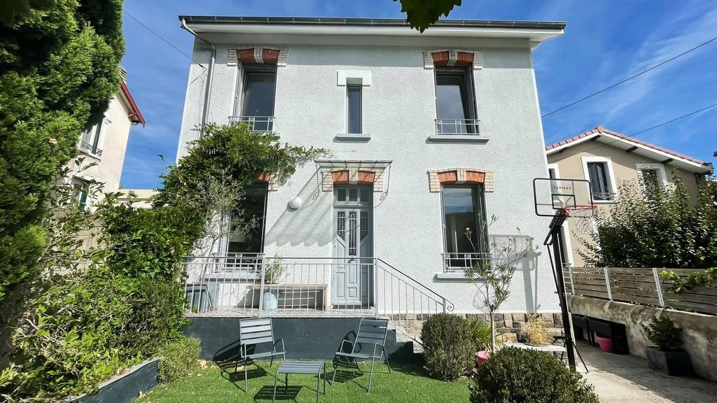 Maison à vendre, 171m², Chamalières