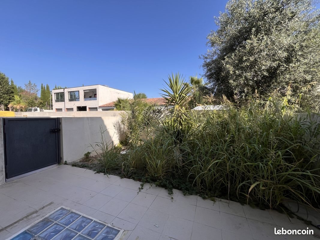 Appartement à louer, 115m², Lunel-Viel