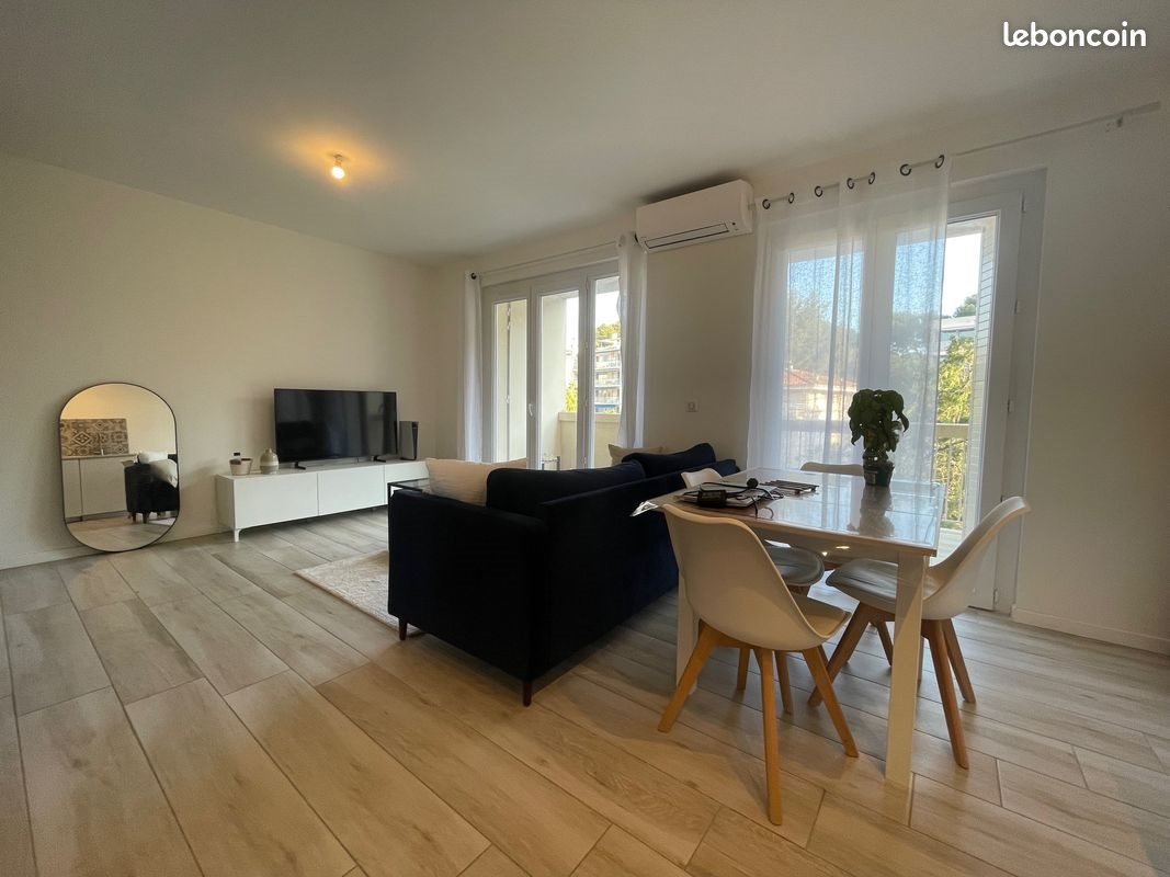 Appartement à louer, 37m², Cassis