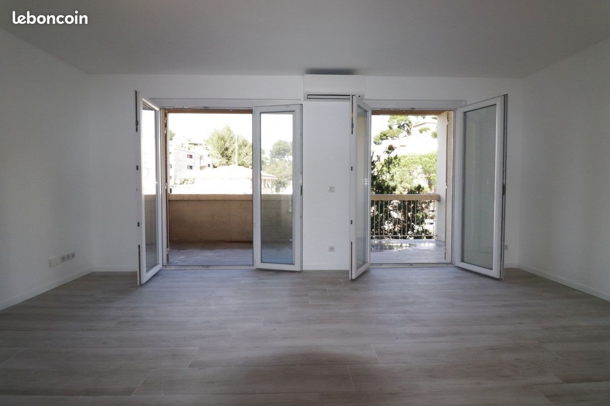 Appartement à louer, 37m², Cassis