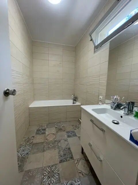 Appartement à louer, 63m², Marseille 8ème