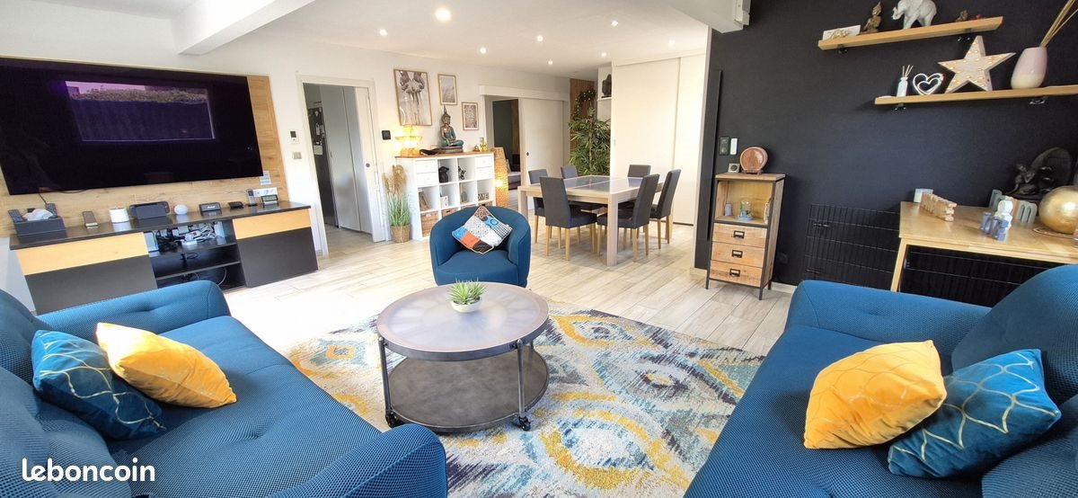 Maison à vendre, 155m², Castine-en-Plaine