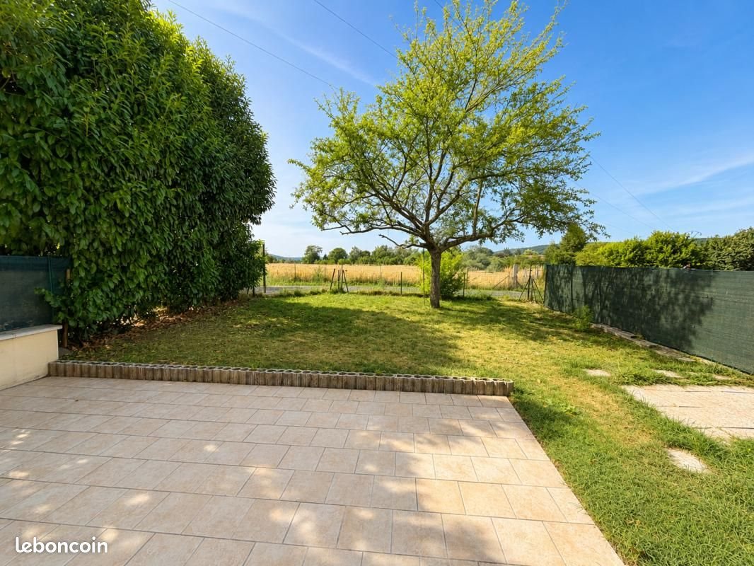 Maison à louer, 118m², Méréville