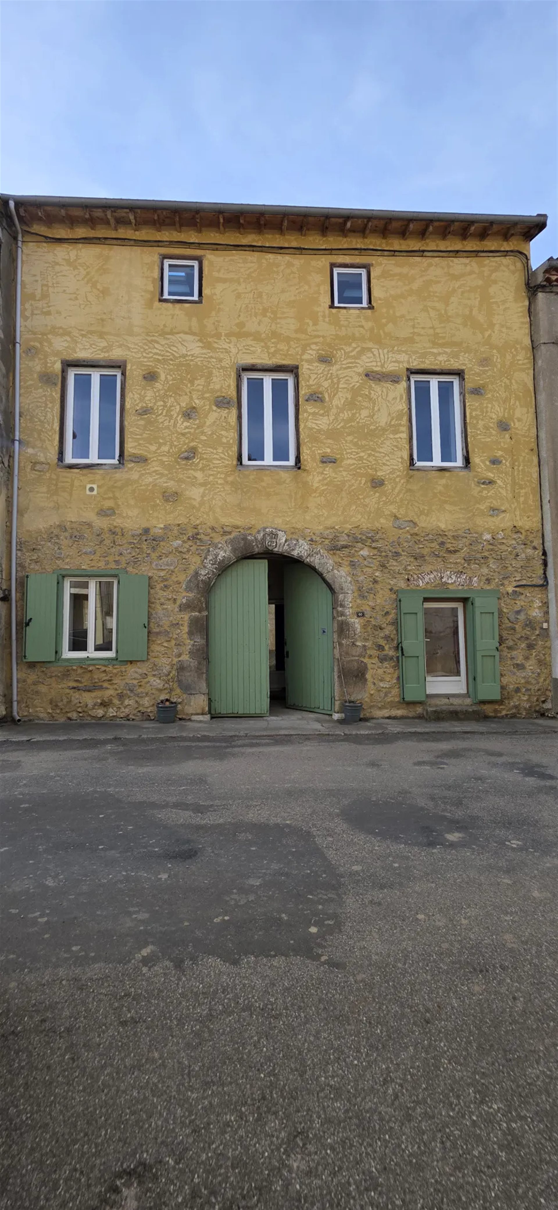 Maison à vendre, 460m², Roquefeuil