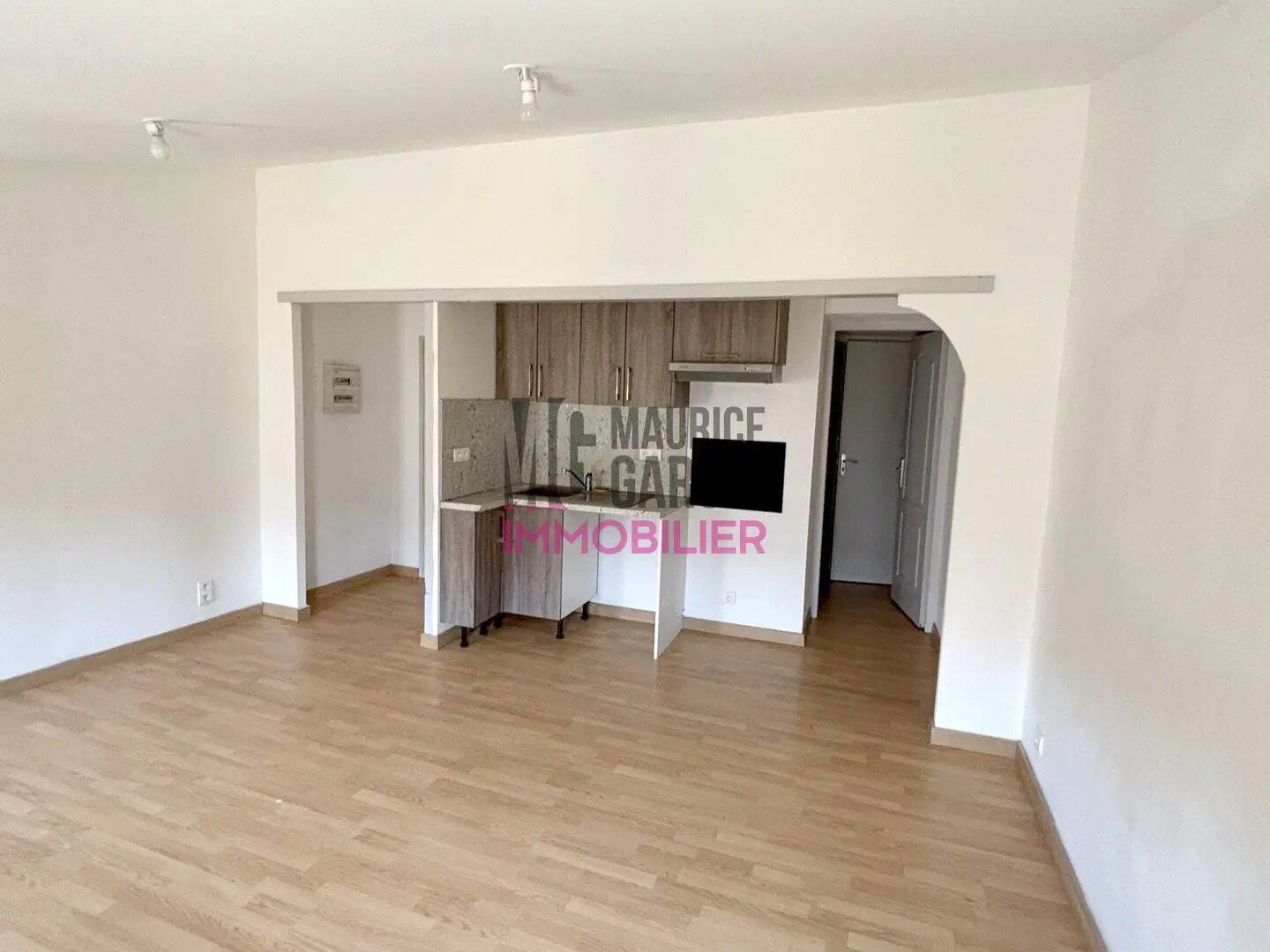 Appartement à louer, 62m², Monteux