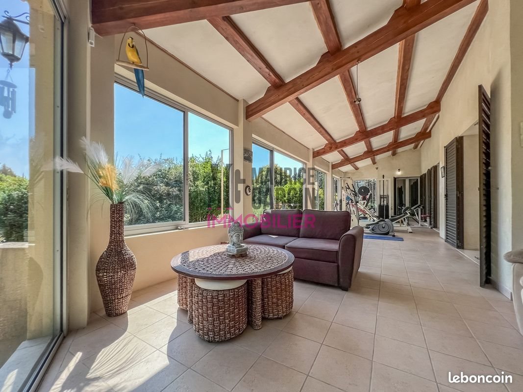 Maison à vendre, 220m², Sarrians