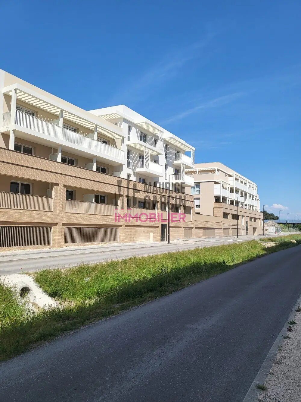 Appartement à louer, 66m², Monteux