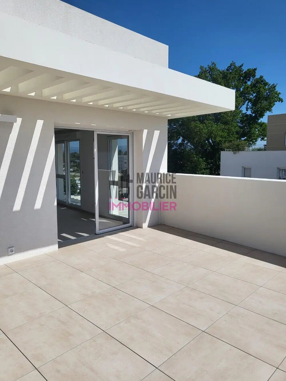 Appartement à louer, 66m², Monteux