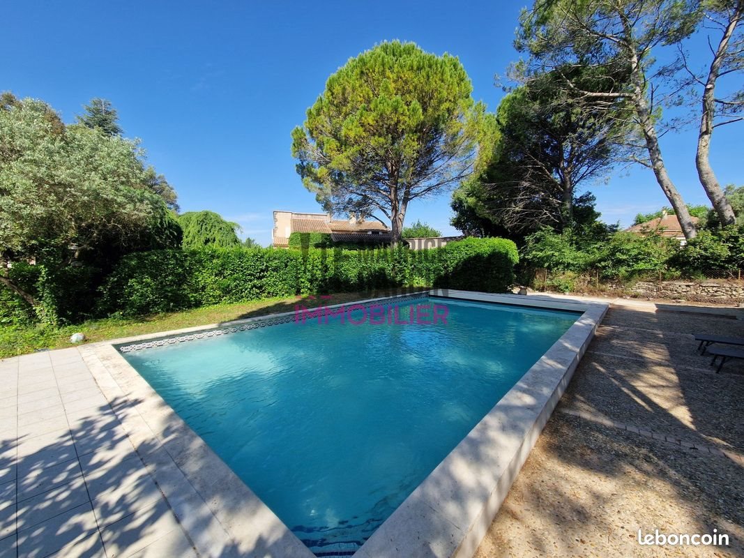 Maison à vendre, 197m², L'Isle-sur-la-Sorgue