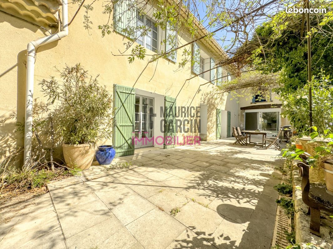 Maison à vendre, 183m², L'Isle-sur-la-Sorgue