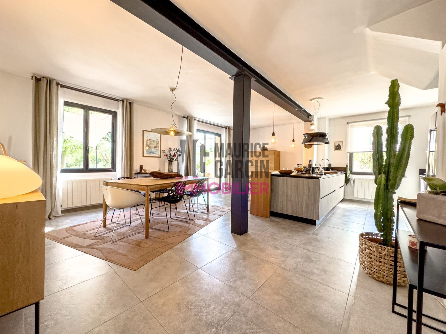 Maison à vendre, 190m², Châteauneuf-de-Gadagne