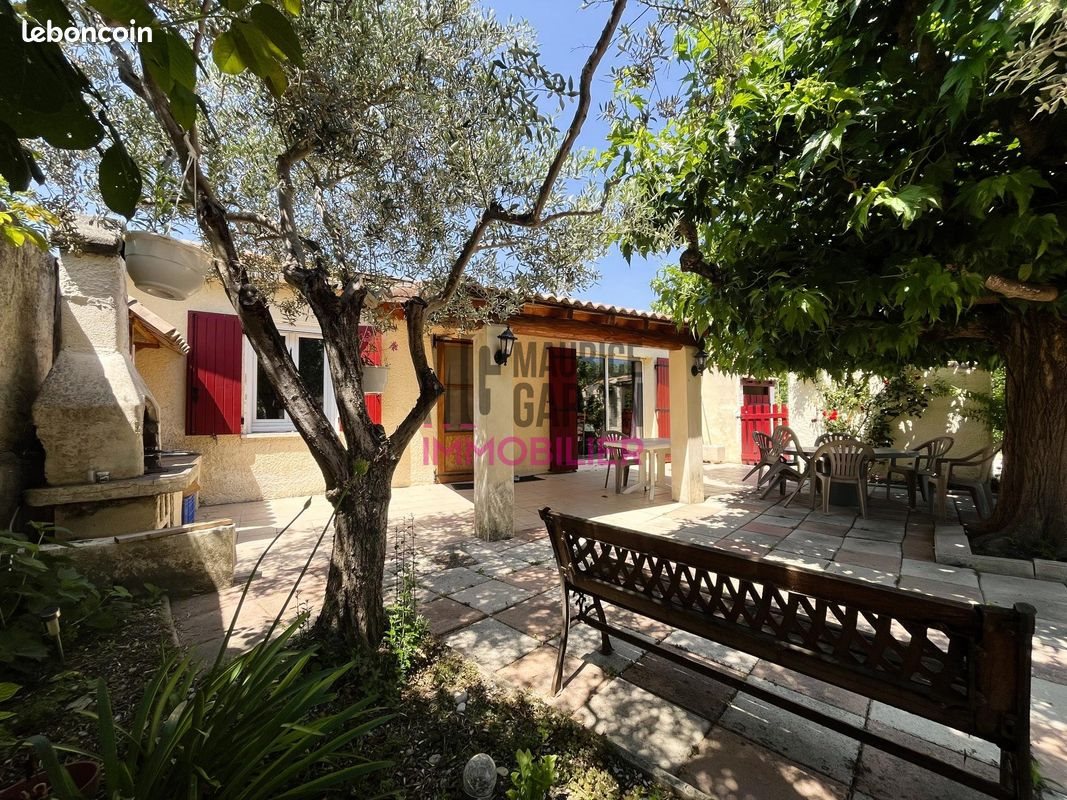Maison à vendre, 100m², L'Isle-sur-la-Sorgue
