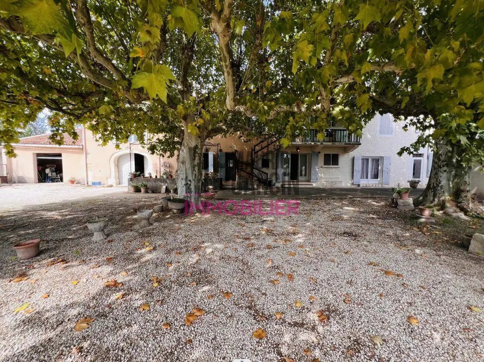 Maison à vendre, 510m², Eyragues
