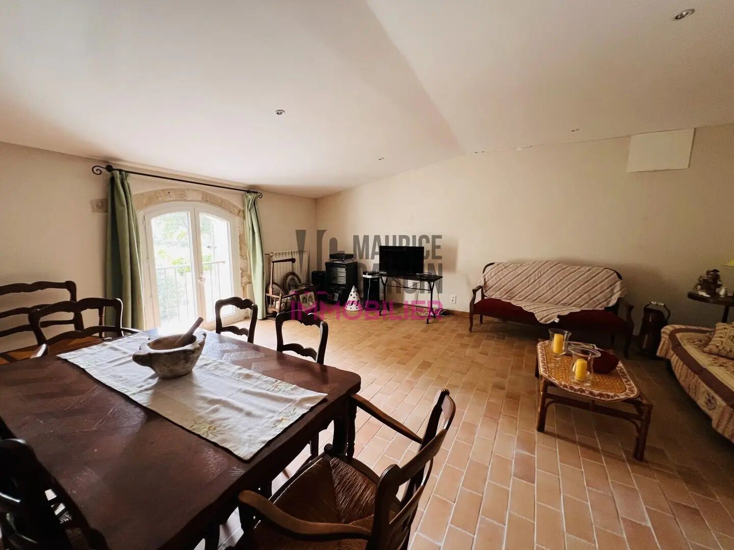 Maison à vendre, 510m², Eyragues