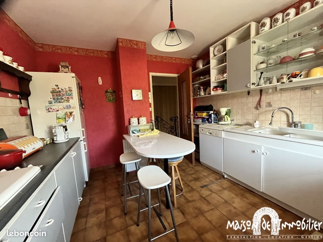 Maison à vendre, 205m², Gensac-la-Pallue