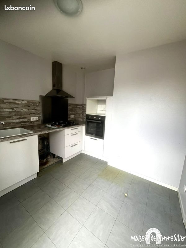 Appartement à louer, 60m², Segonzac