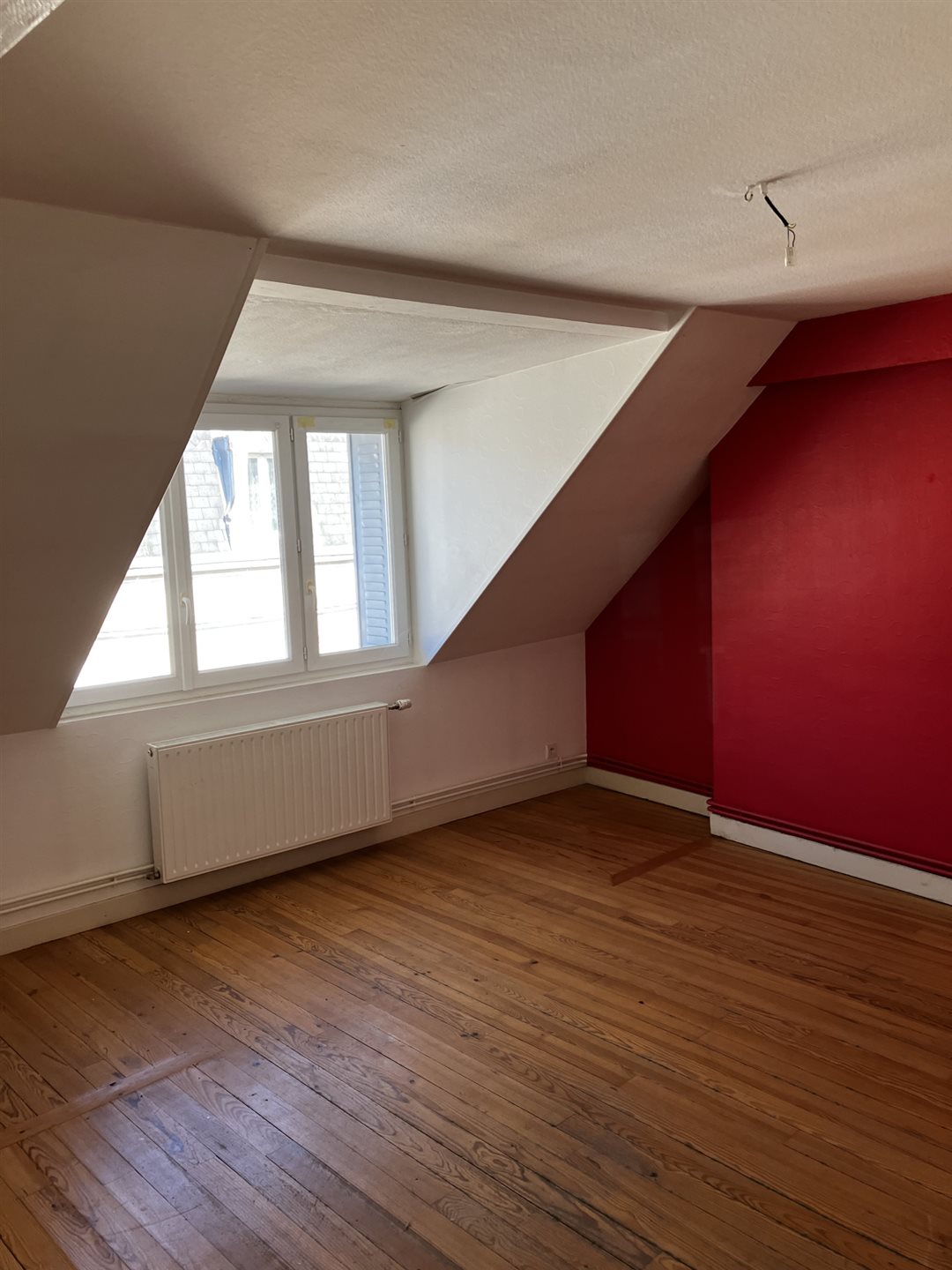 Appartement à louer, 80m², Autun