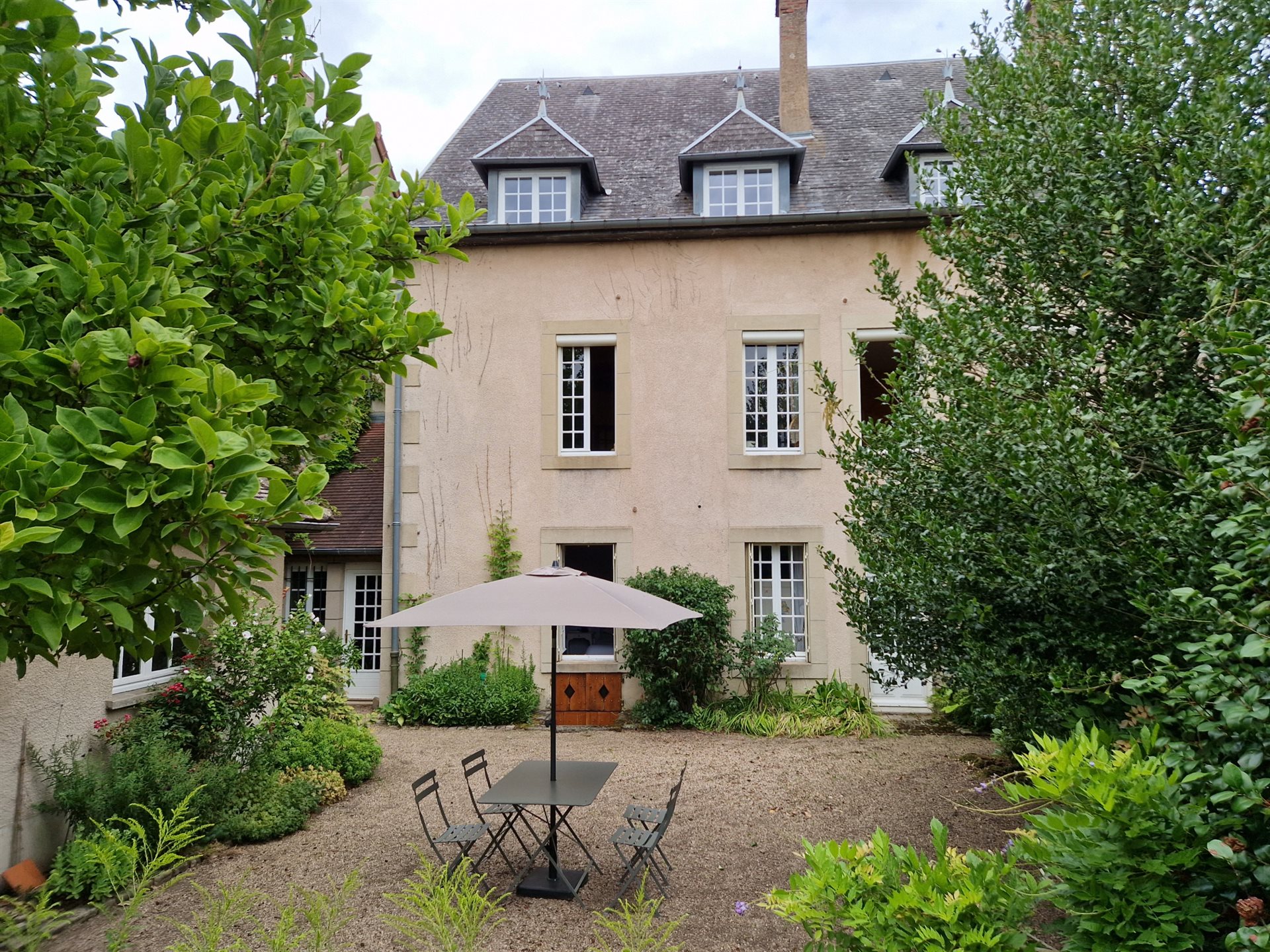 Maison à vendre, 340m², Autun