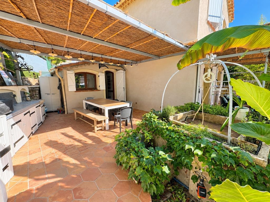 Maison à vendre, 93m², Toulon