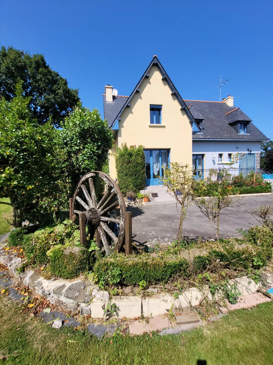 Maison à vendre, 204m², Rostrenen