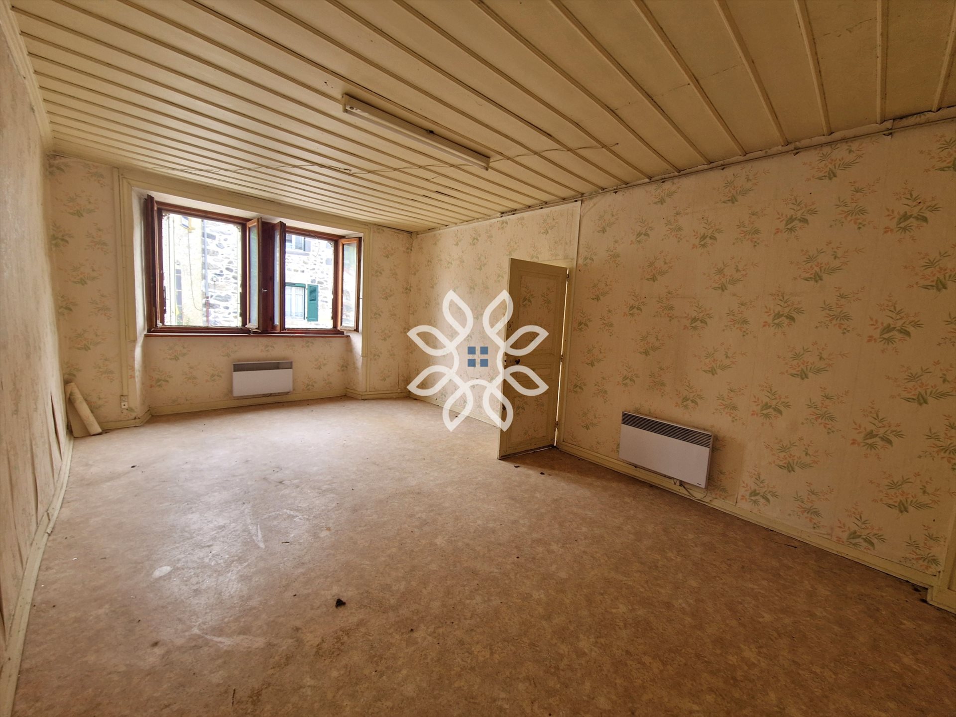 Maison à vendre, 91m², Ferrières-Saint-Mary