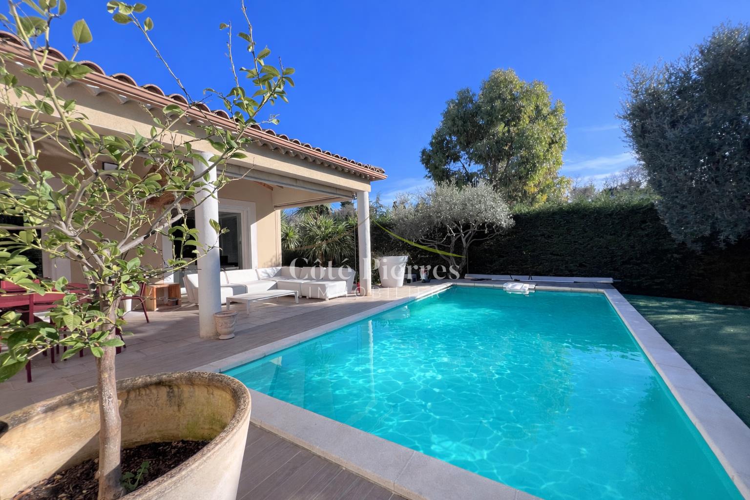Maison à vendre, 140m², Nîmes