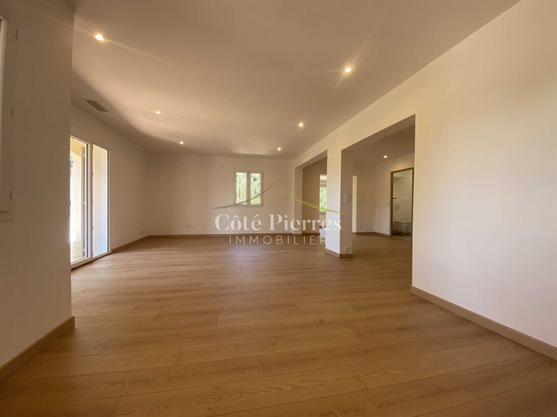 Maison à vendre, 157m², Nîmes