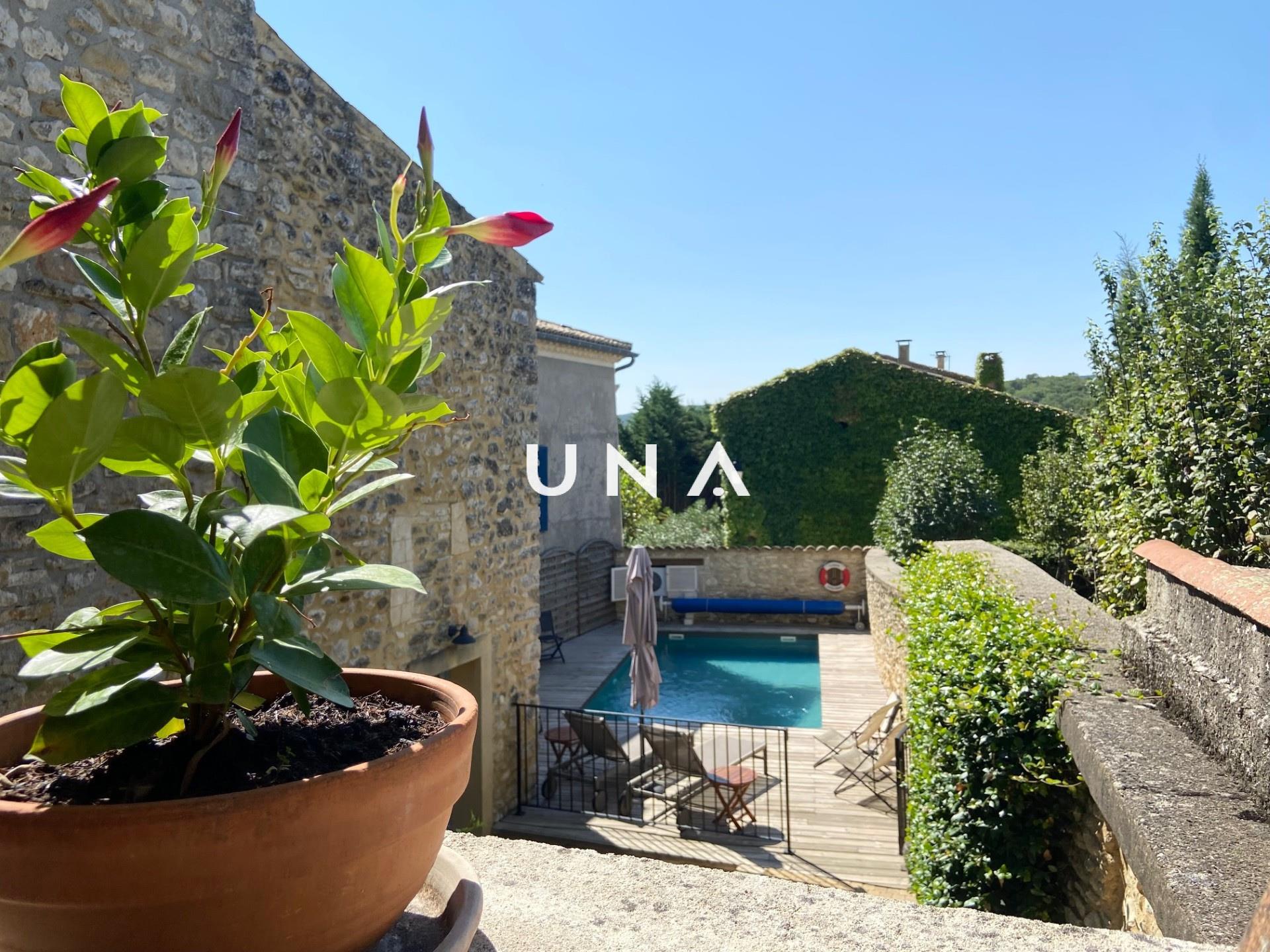 Maison à vendre, 280m², Saint-André-de-Roquepertuis
