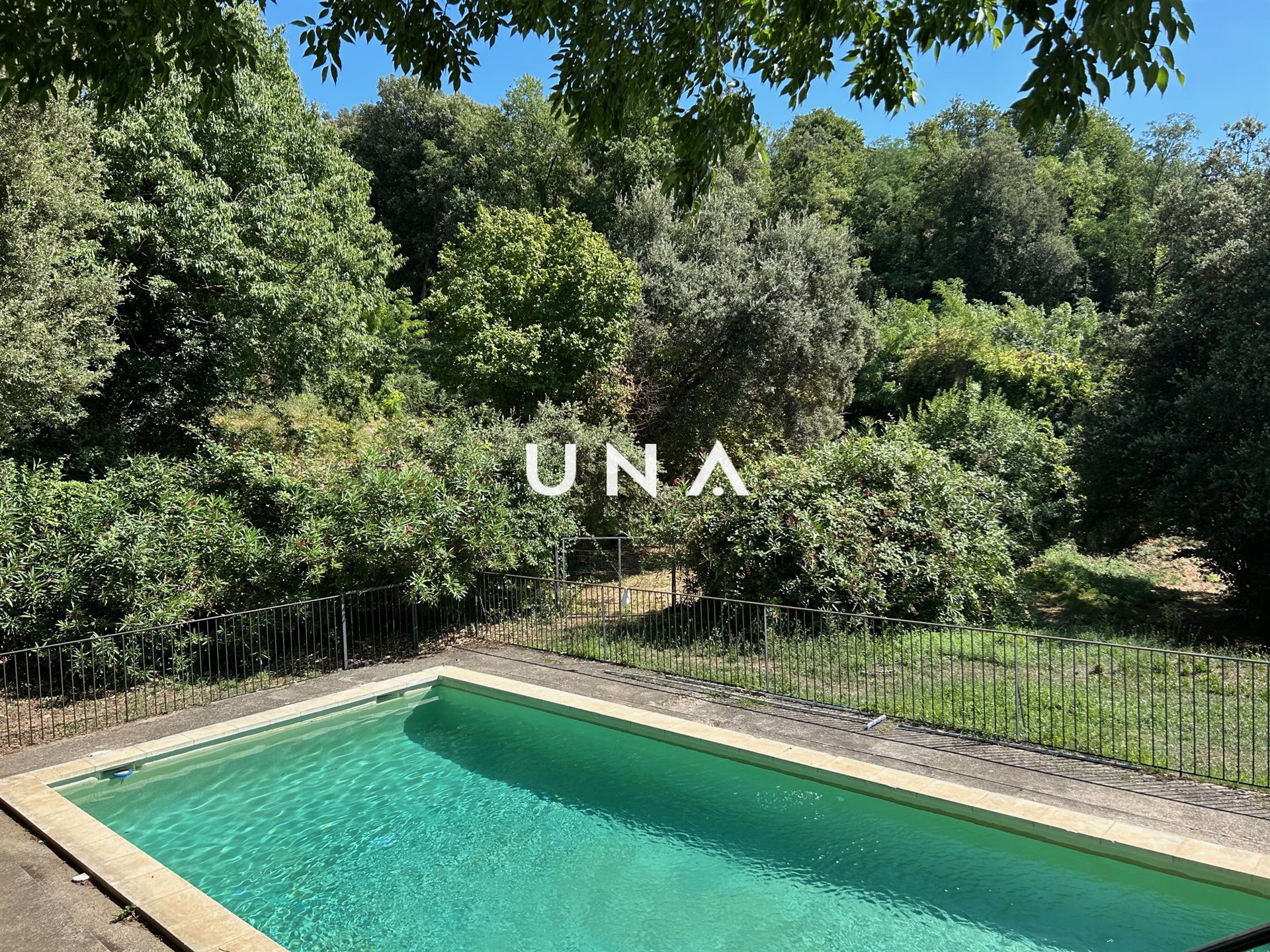 Maison à vendre, 147m², Sabran