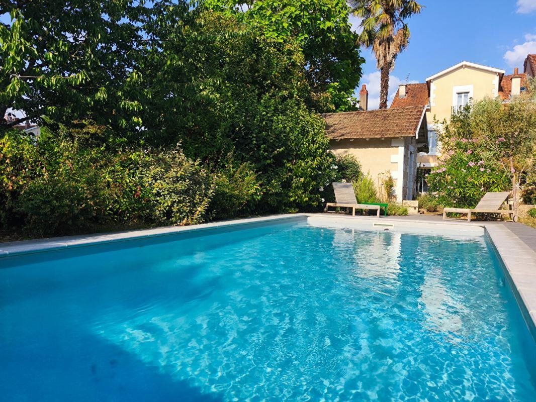 Maison à vendre, 130m², Périgueux