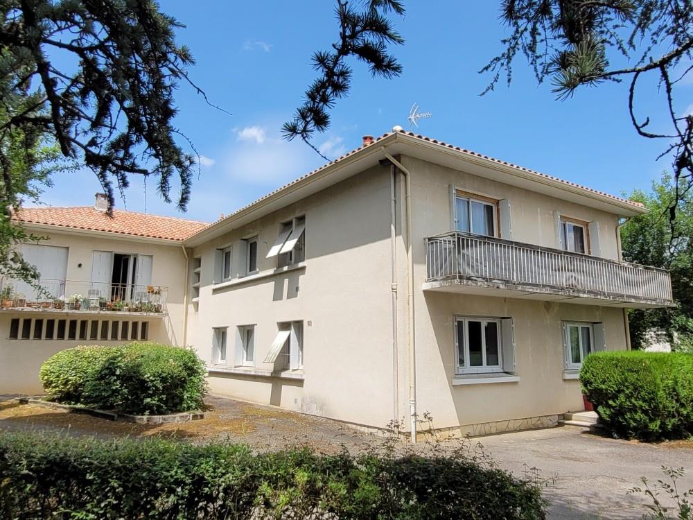 Appartement à vendre, 394m², Auch