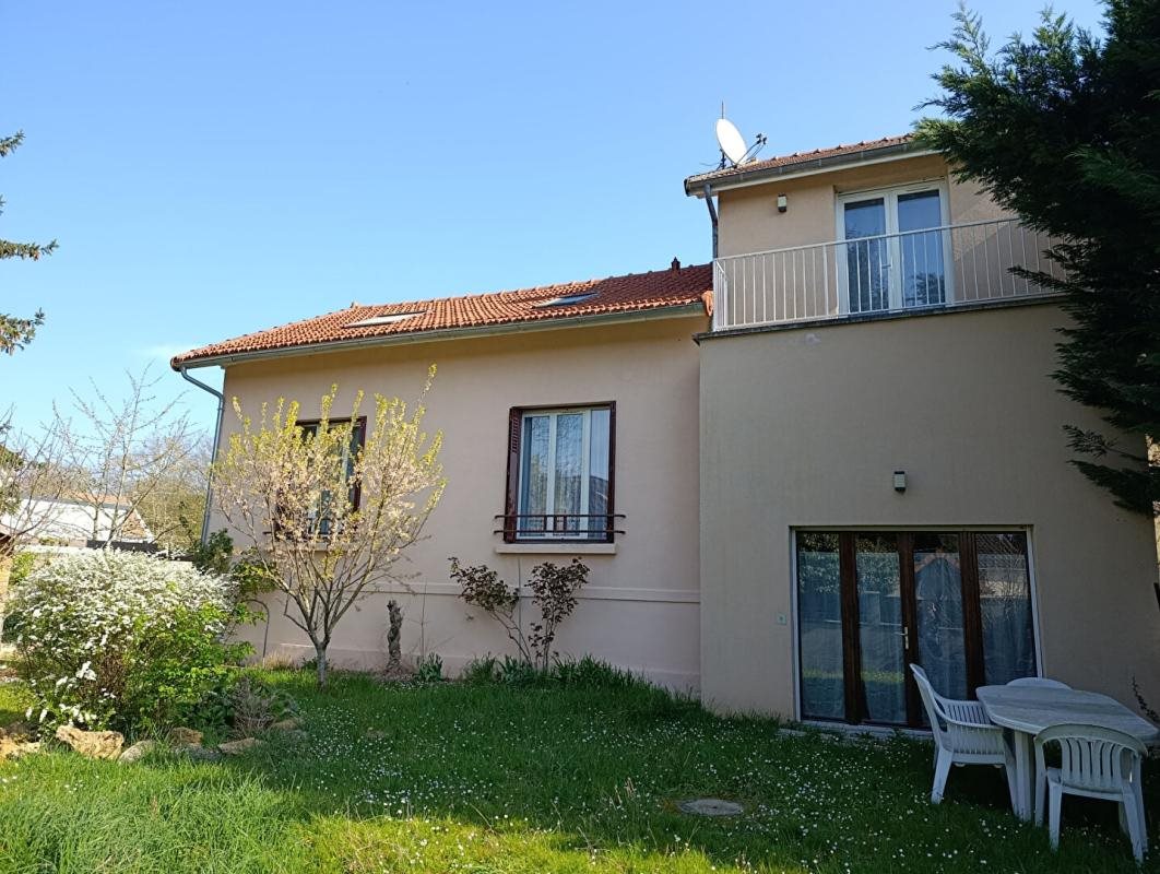 Maison à vendre, 157m², Varennes-Jarcy