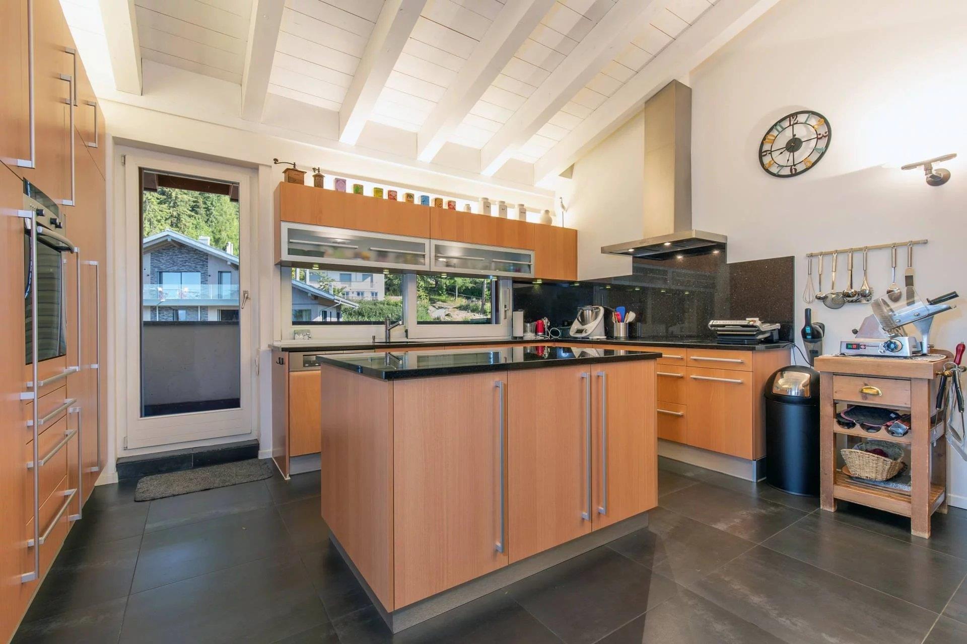 Sale Apartment 4 Bdrm Switzerland - Crans Montanaexclusive Penthouse