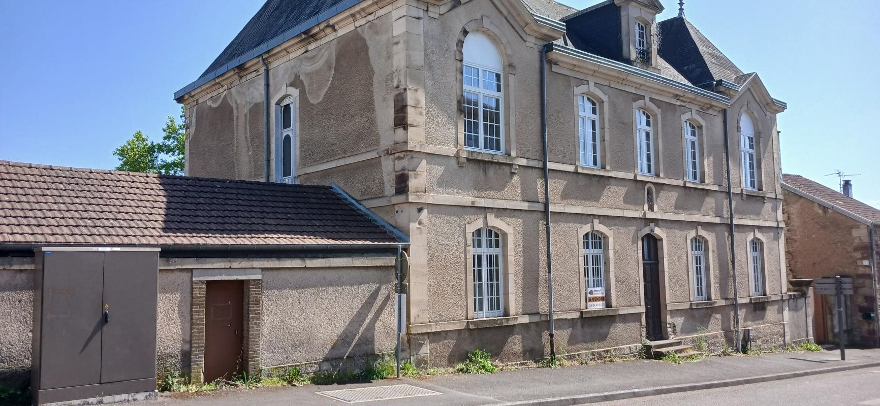 Maison à vendre, 300m², Luxeuil-les-Bains