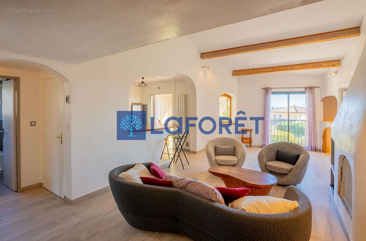 Appartement à vendre, 91m², Carqueiranne
