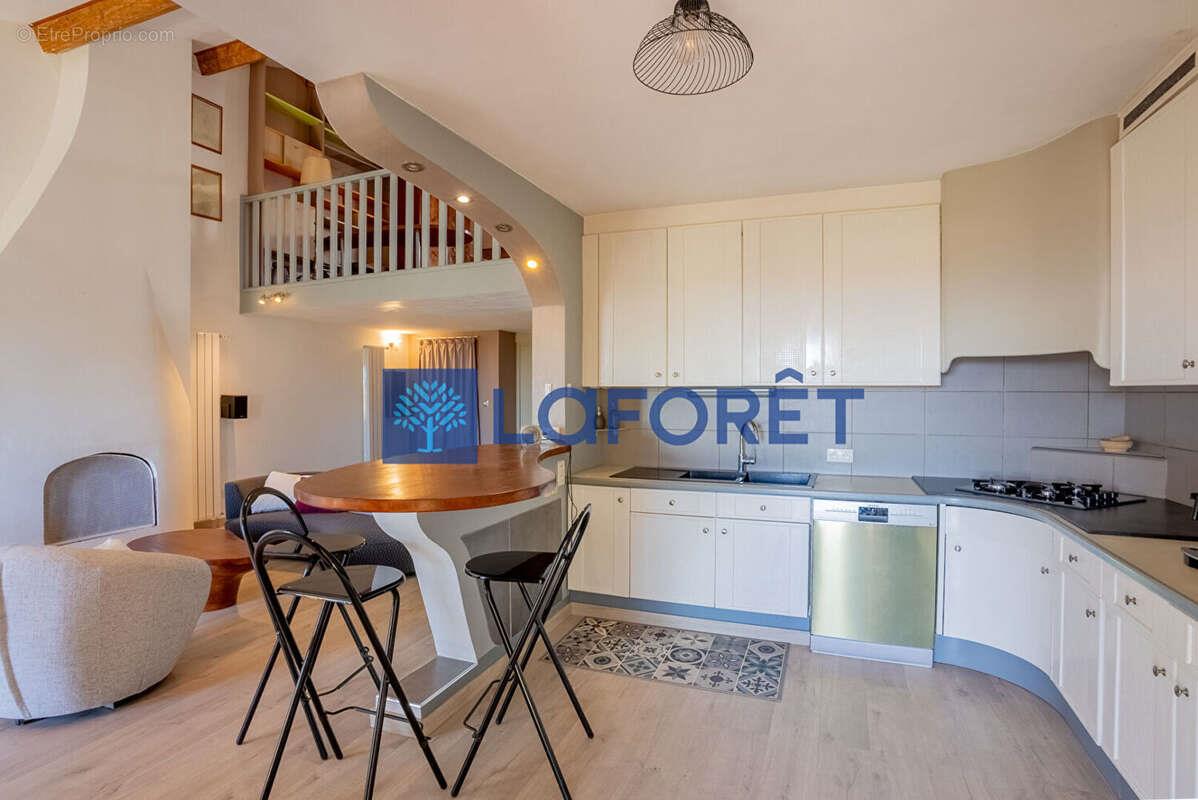 Appartement à vendre, 91m², Carqueiranne