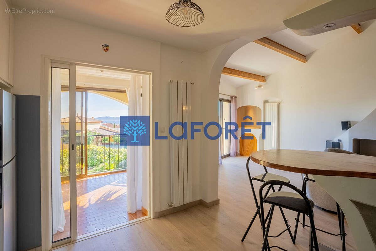Appartement à vendre, 91m², Carqueiranne