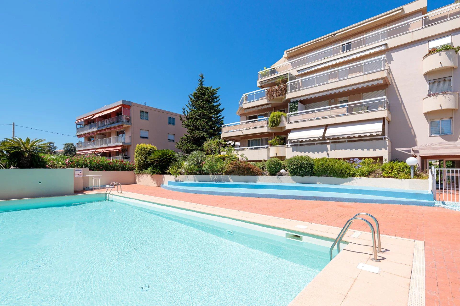 Appartement à vendre, 63m², Juan-les-Pins