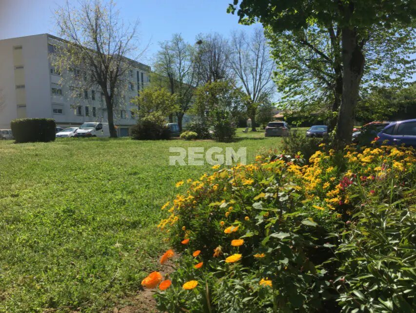 Appartement à vendre, 72m², Carbon-Blanc
