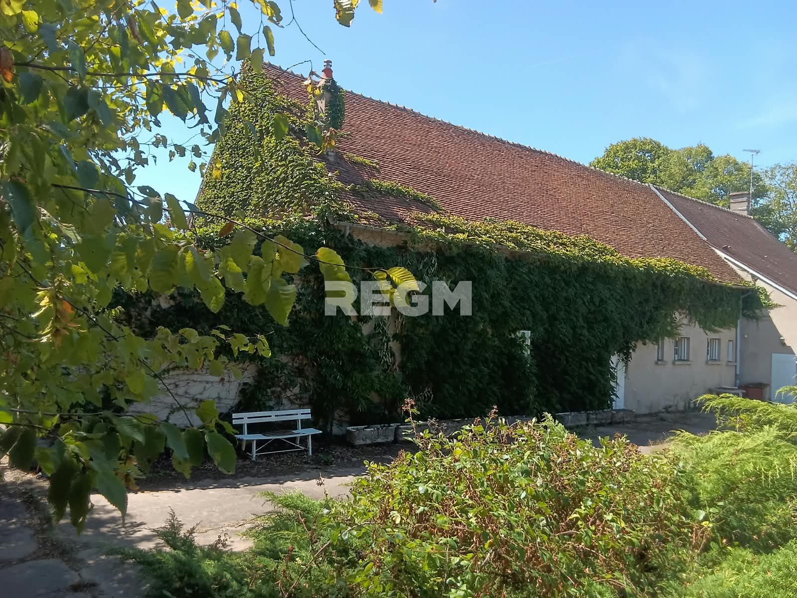 Maison à vendre, 250m², Saint-Loup