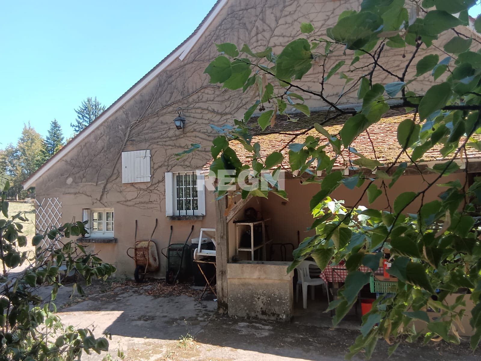 Maison à vendre, 250m², Saint-Loup