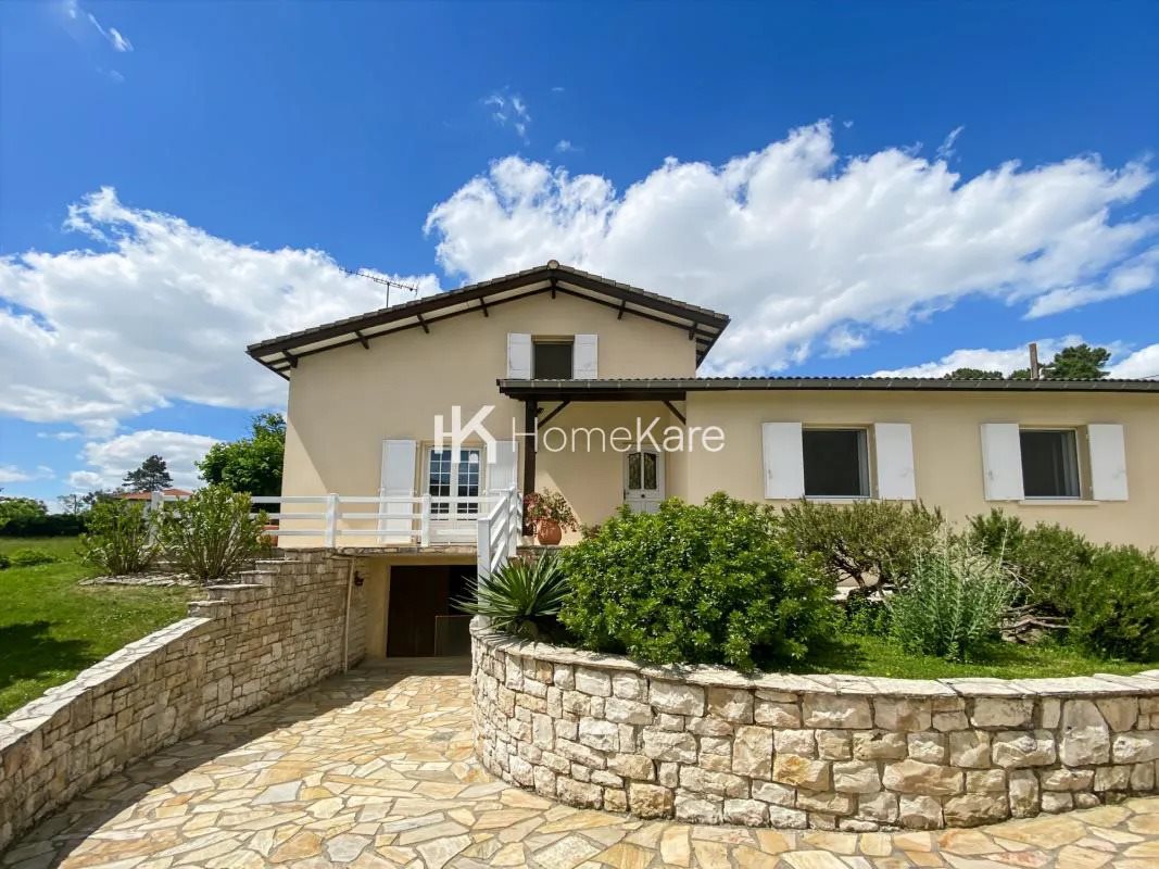 Maison à vendre, 135m², La Réole