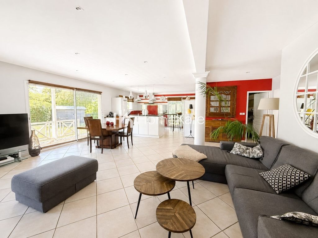 Maison à vendre, 170m², Cestas