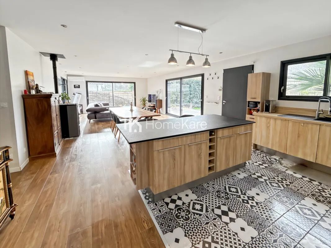Maison à vendre, 125m², La Brède