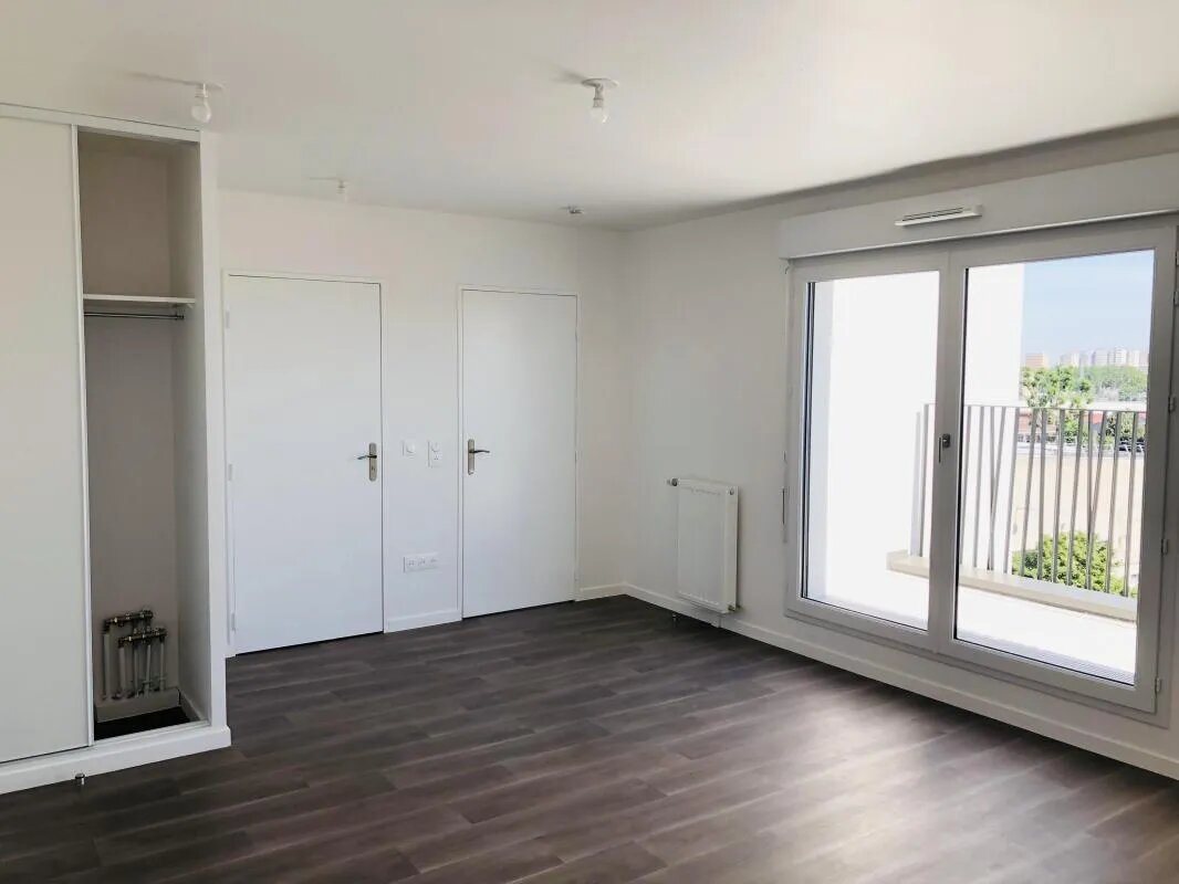 Appartement à louer, 44m², Romainville