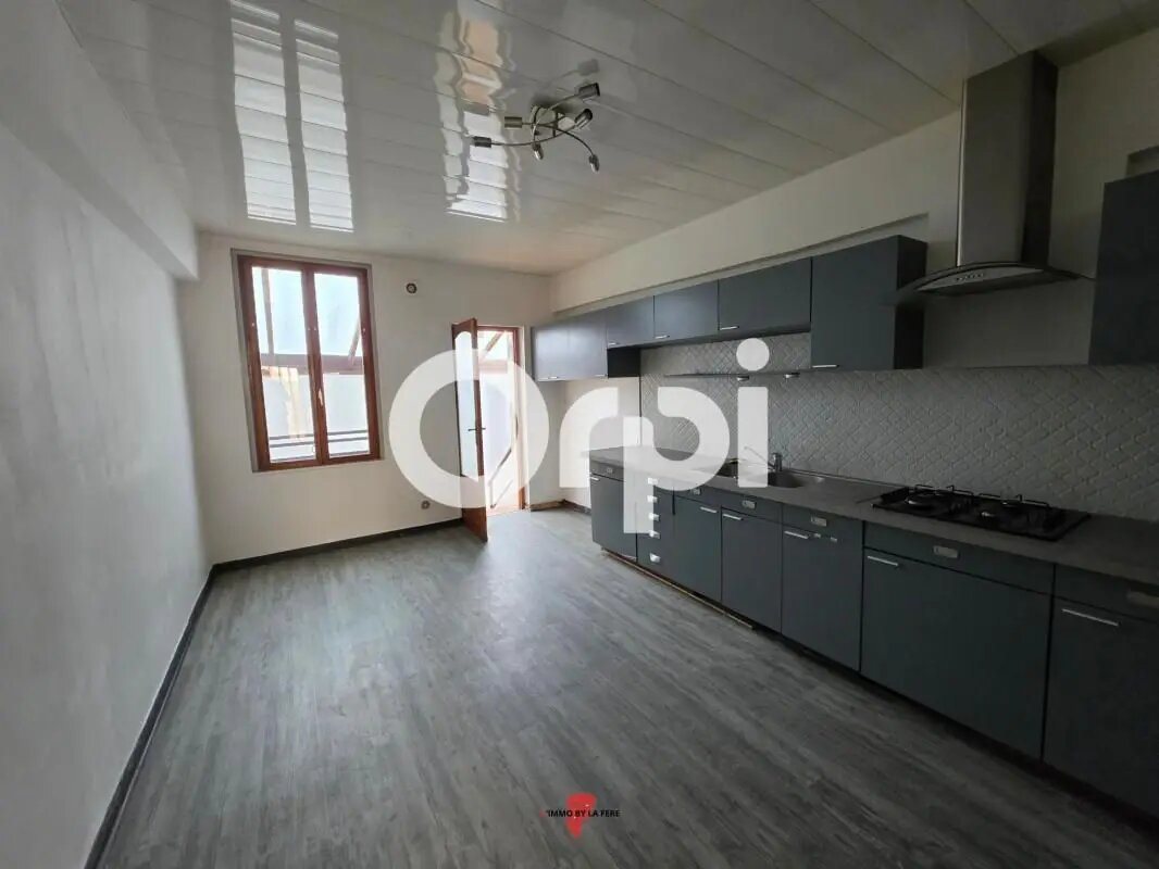 Maison à vendre, 130m², La Fère