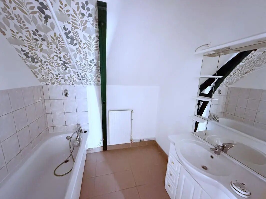 Appartement à louer, 84m², Danizy